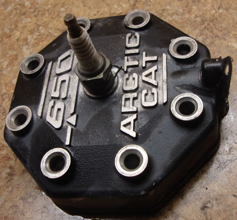 1988 Arctic Cat Wildcat 650 WildCat Wild Snowmobile Engine Cylinder Head Cover