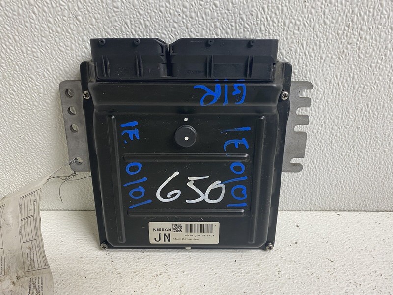 2006 Nissan Titan MEC84-190 SE 4x4 Ext Cab 5.6 Auto Engine Computer Ecu Ecm Pcm