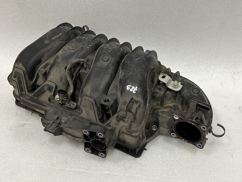 2013 2014 2015 2016 2017 2018 LEXUS ES300H ENGINE INTAKE MANIFOLD 17120-36050
