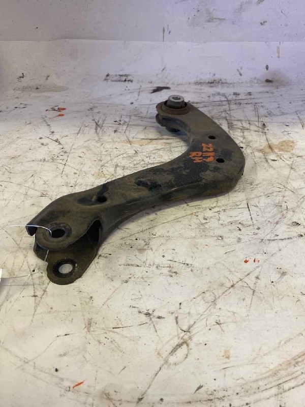 Upper Control Arm Rear TOYOTA CAMRY Right 18 19 20 21 22 23 24 25