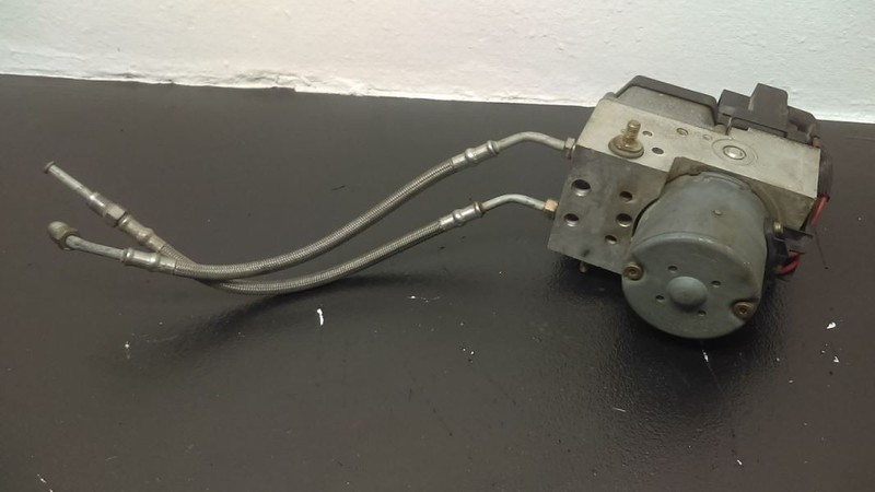 04-05 Dodge Durango 4x4 ABS Anti Lock Pump W/ Traction Control OEM 52113684AC