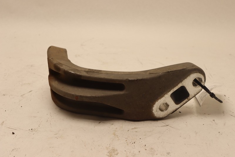 2008-2017 FREIGHTLINER CASCADIA 125 LEFT DRIVER RADIATOR SUPPORT BRACKET OEM