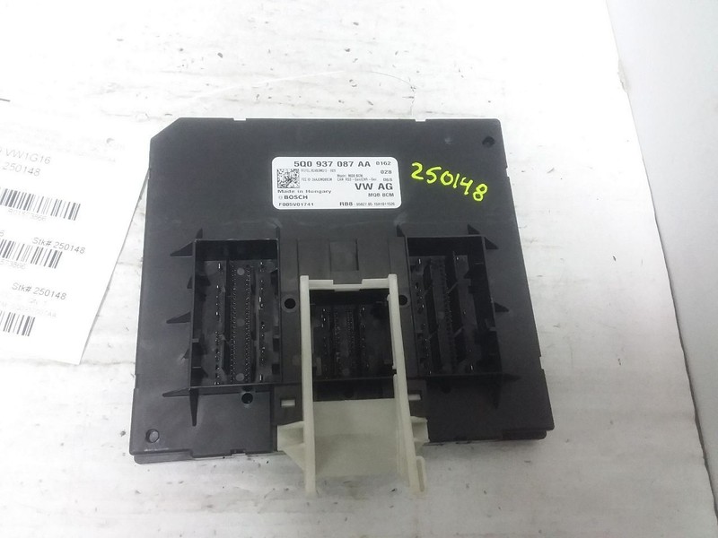 Body Control Module BCM 2016 VW Golf GTI 5Q0937087AA