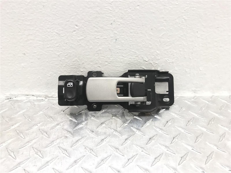 05 06 CHEVROLET EQUINOX PASSENGER REAR INSIDE INTERIOR DOOR HANDLE OEM 15926295