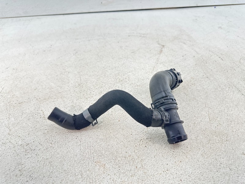 2017 - 2024 AUDI A4 QUATTRO 2.0L - Coolant HOSE Adapter / Connector OEM W/HOSES