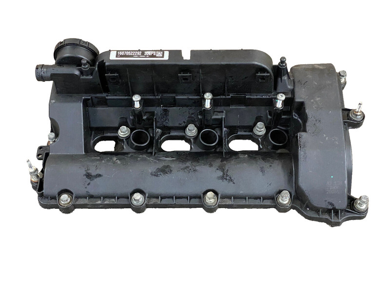 2017-2020 JAGUAR F-PACE RIGHT PASS SIDE ENGINE CYLINDER HEAD COVER OEM LOT668