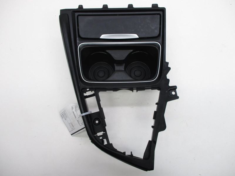 8219700 CENTER CONSOLE CUPHOLDER COIN TRAYFits 12-18 BMW 320i 328I F30 29997