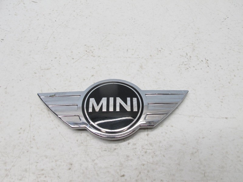 11-16 MINI COOPER S COUNTRYMAN R60 TAILGATE TRUNK EXTERIOR HANDLE EMBLEM 021924