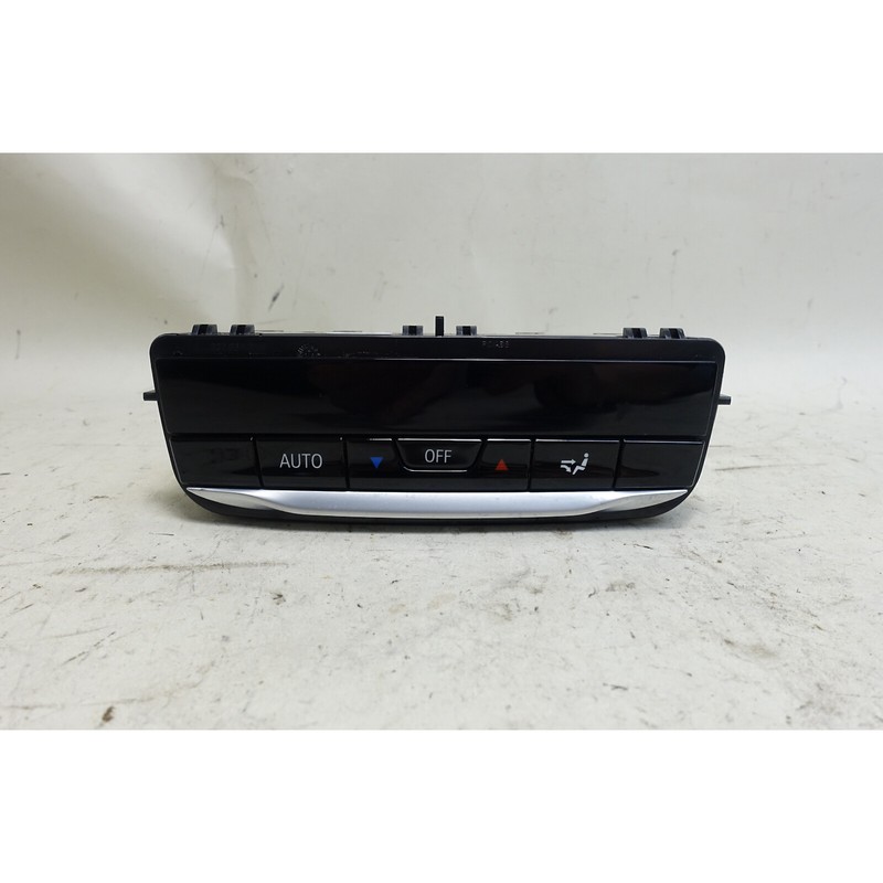 2019-2022 BMW G20 3-Series Sedan Rear Seat Climate Control Panel Interface OEM