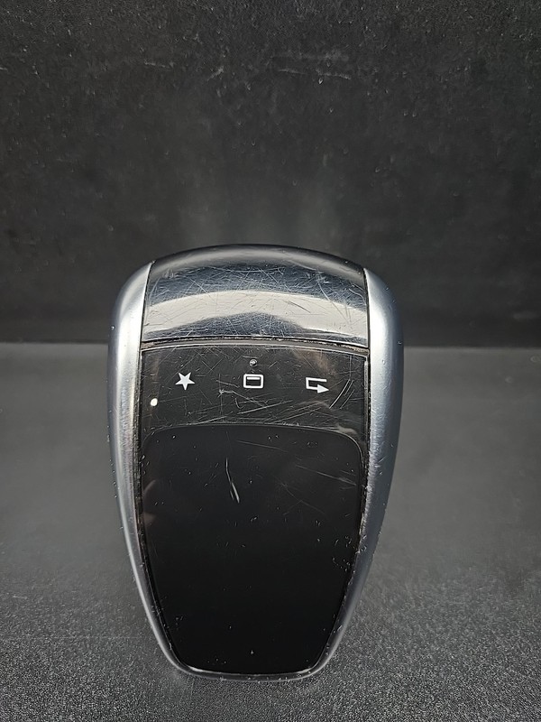 14-17 OEM Mercedes W222 S550 Center Console Radio Touchpad Switch