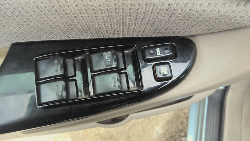 Door Switch Front TOYOTA SIENNA 04 05 06 07 08 09 10