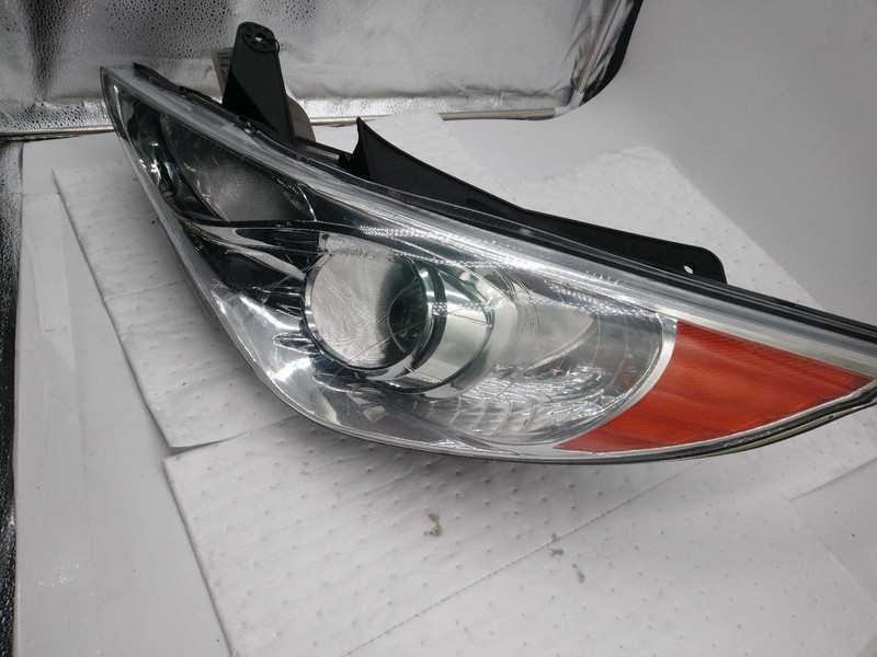 2014 Hyundai Sonata Left Headlight Assembly - Used, Black, LENS PEEL 96K Mi
