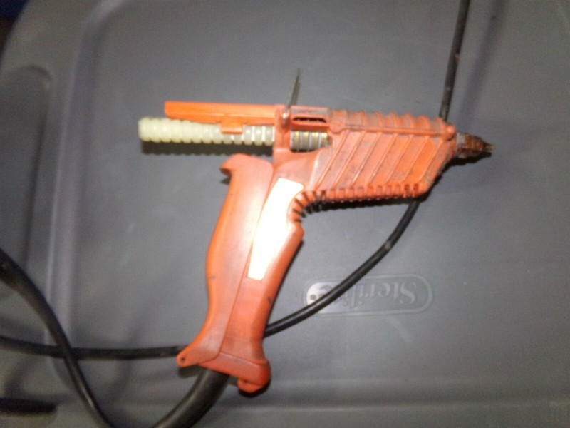 Polygun LT 50111 Glue Gun *FREE SHIPPING*