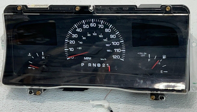 98-05 Lincoln Town Car Speedometer Instrument Cluster 114K