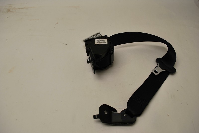 2015-2019 BMW X6 F16 REAR SECOND ROW RIGHT PASSENGER SIDE SEAT BELT OEM