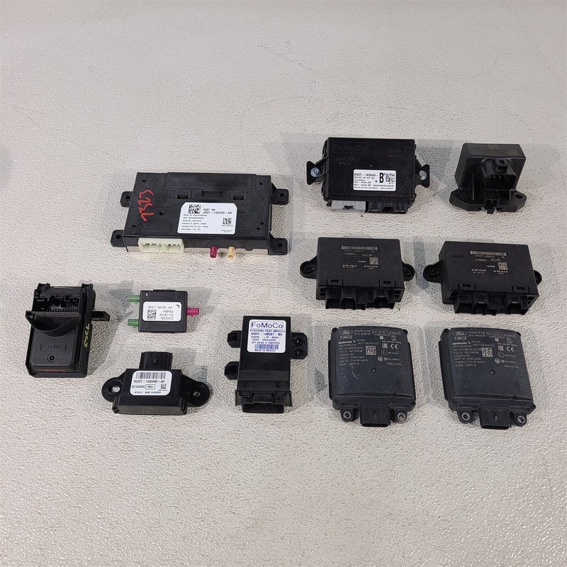 15-22 Mustang Gt 5.0L Control Module Set (11) Pieces Aa7323