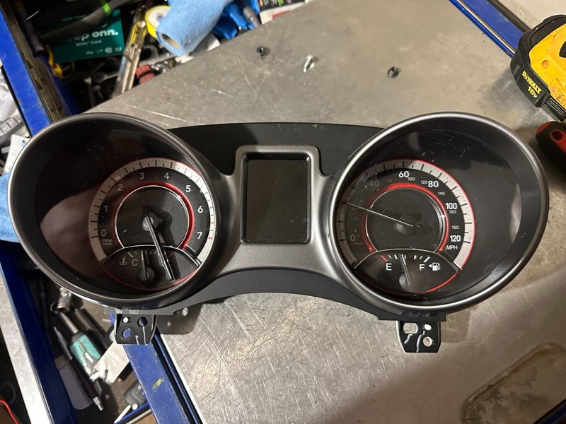 17-20 DODGE JOURNEY OEM INSTRUMENT SPEEDOMETER GAUGE CLUSTER68310786AA