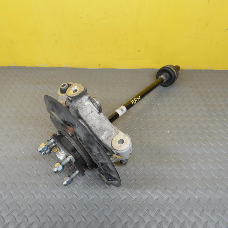 2022-2024 HYUNDAI IONIQ 5 REAR RIGHT SPINDLE KNUCKLE HUB W/ AXLE SHAFT 49801G100
