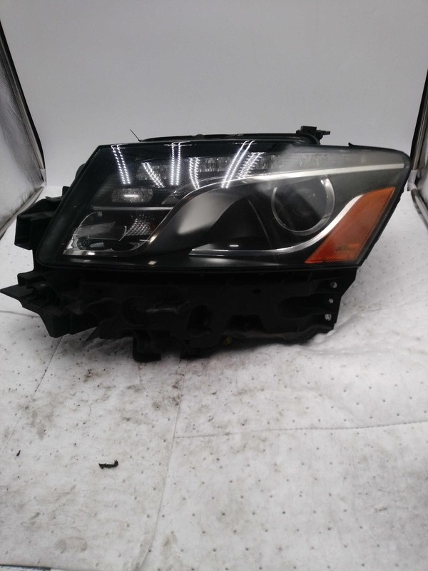 2012 Audi Q5 Left Headlight Assembly Silver OEM Used 117K Miles NJ25-25734
