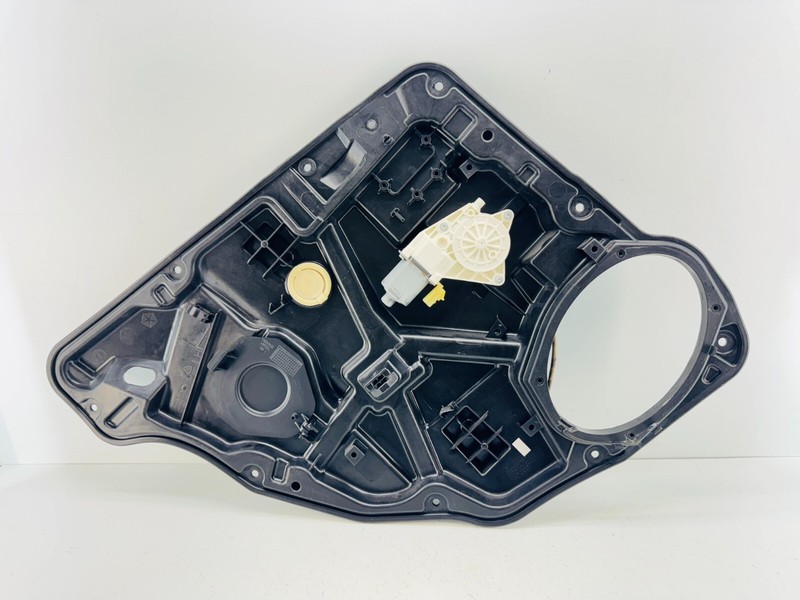 13-16 DODGE DART REAR LEFT SIDE DOOR WINDOW REGULATOR MOTOR OEM