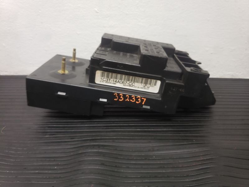 2001 Ford F250SD F350SD Interior Fuse Box Cabin OEM 1C3T-14A067-CC