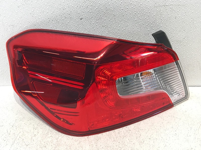 2015-2021 SUBARU WRX STI REAR LEFT DRIVER TAILLIGHT TAIL LIGHT LAMP OEM