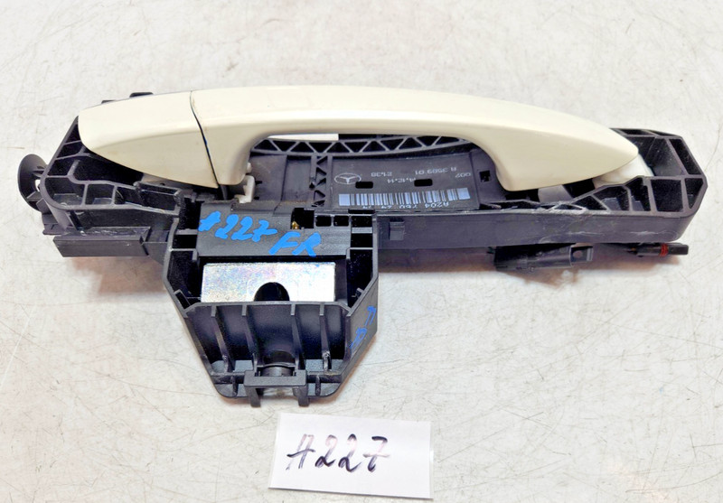 ✅ 2012-2019 OEM Mercedes X166 GL63 Front Right Passenger Door Exterior Handle