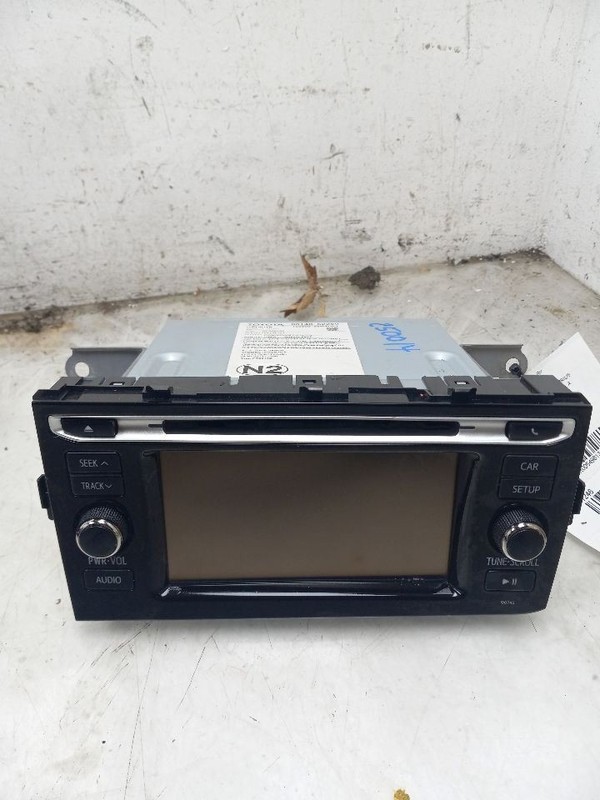 18 19 TOYOTA PRIUS C AUDIO EQUIPMENT RADIO VIN B3 7TH AND 8TH 86140-52260