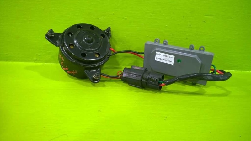 06 07 08 09 10 11 GRAND MARQUIS 4.6L AT COOLING FAN MOTOR W/MODULE OEM 2795-16