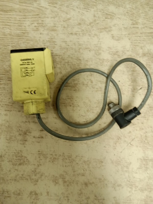 Banner Q45BB6LV Sensor