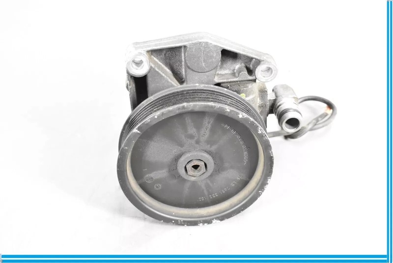 08-12 Mercedes W204 C350 C300 ML350 GL550 Power Steering Pump 0054664201 OEM