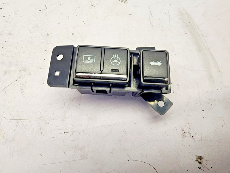 11-13 INFINITI M37 M56 TRUNK LID OPENER HEATED STEERING WHEEL BUTTON OEM T4