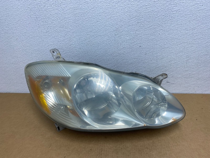 2003 to 2004 Toyota Corolla Right Passenger RH side Headlight AC1718 DW
