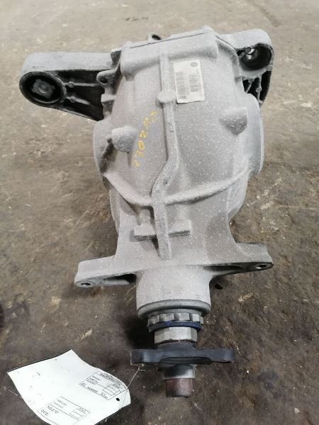 Differential Carrier 4.4L Twin Turbo 2.81 Ratio Rear Fits 16-20 BMW 750i 1158496