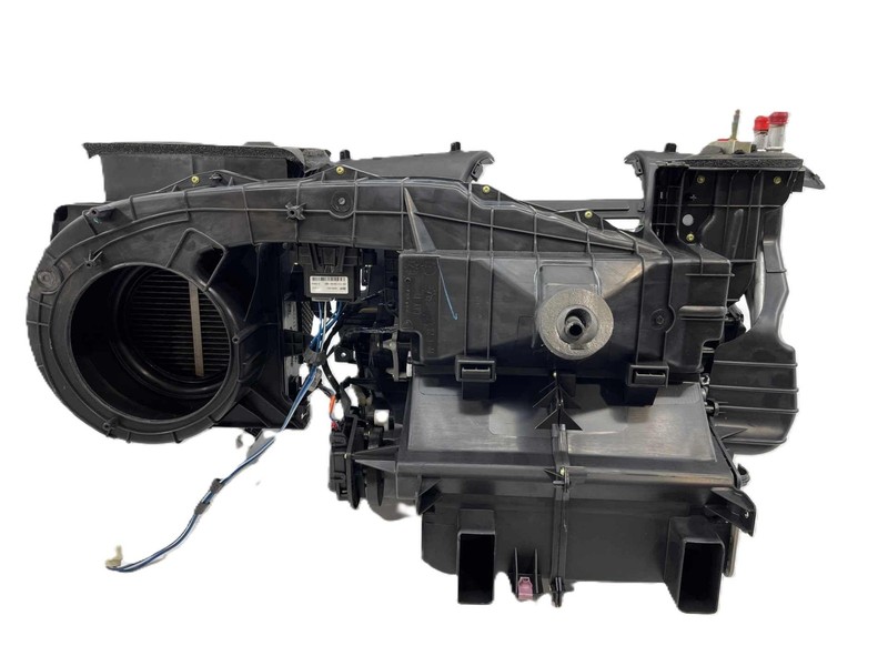 2014 Dodge Caravan Front Heater Core Box Assembly W/ Evaporator & Blend Door OEM