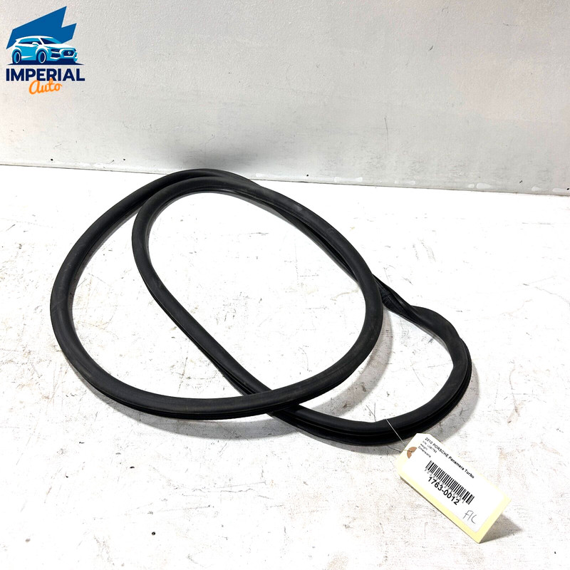 Front Left Side Door Body Weatherstrip Seal Porsche Panamera 2010-2016 OEM