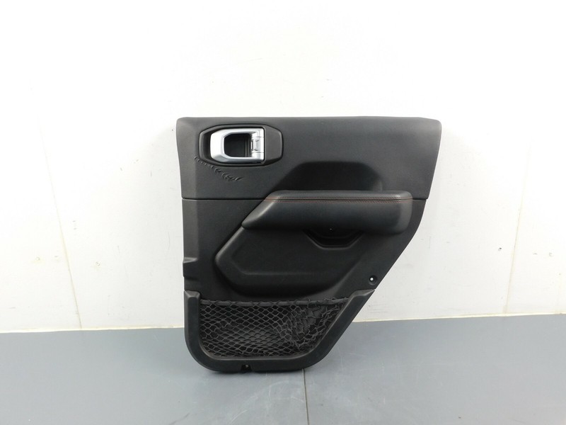 18 - 21 Jeep Wrangler JL Unlimited Rubicon Right Rear Door Panel - **#0943 X6