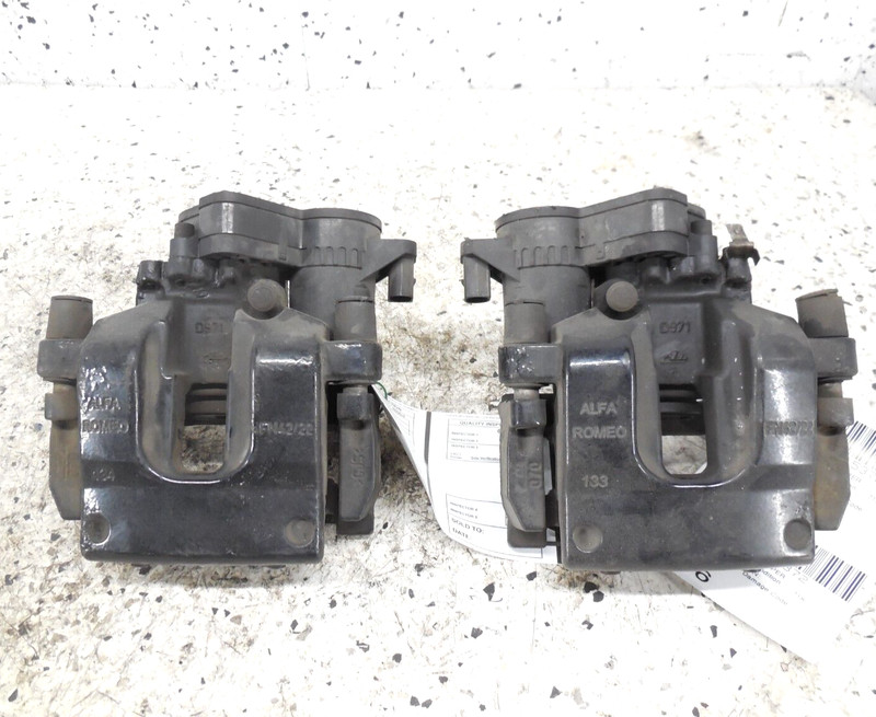 2017-2020 Maserati Levante 3.0L Rear Brake Caliper Pair Left Right LH RH OEM