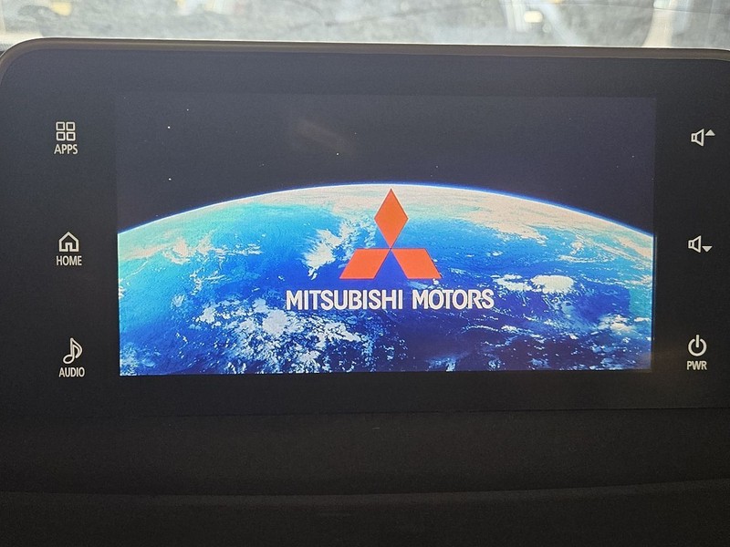 2018-2020 Mitsubishi Eclipse Cross Radio Receiver XM Multivision Display Screen