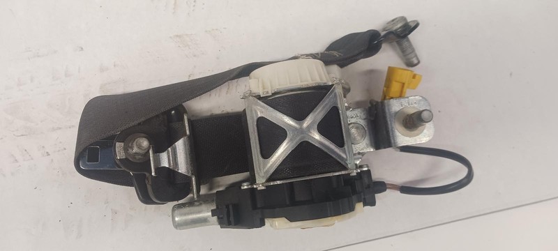 09-'12 JEEP LIBERTY Front Seat Belt driver retractor OEM