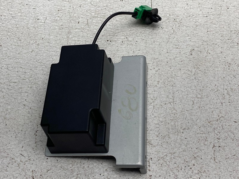 2019-2023 SUBARU ASCENT DASH MOUNTED GPS RADIO ANTENNA MODULE OEM LOT680