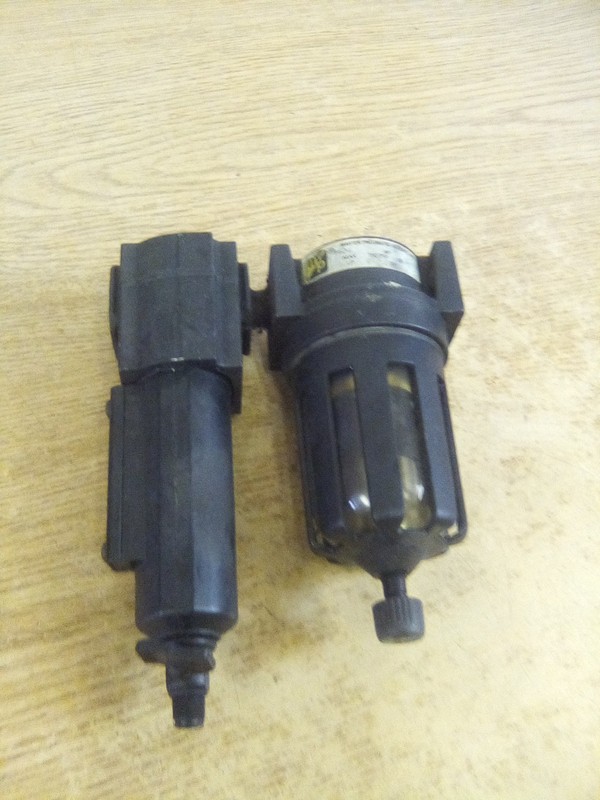 Master Pneumatic F60-2 Filter W/ Excelon F72G-2AN-QE1 Pneumatic Filter