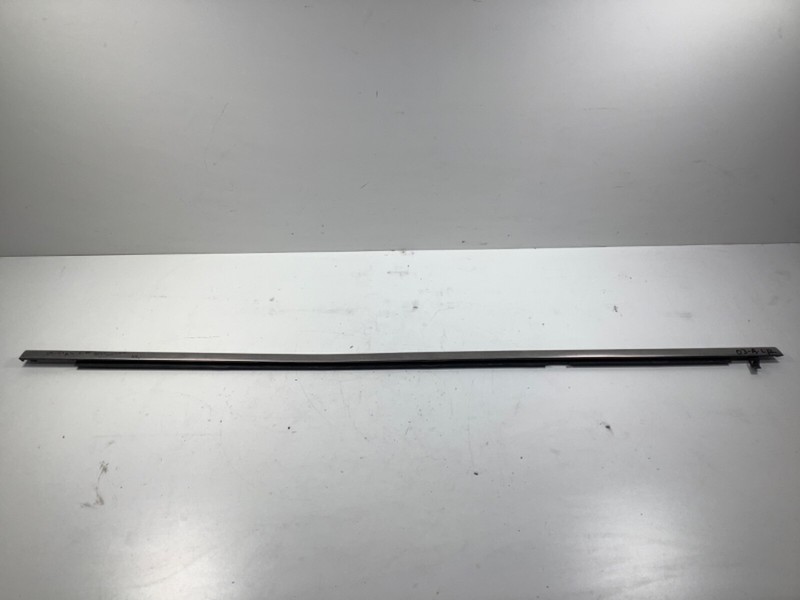 03-07 Honda Accord 4DR Left Rear Door Belt Molding Assy. 72950-SDA-A02 OEM