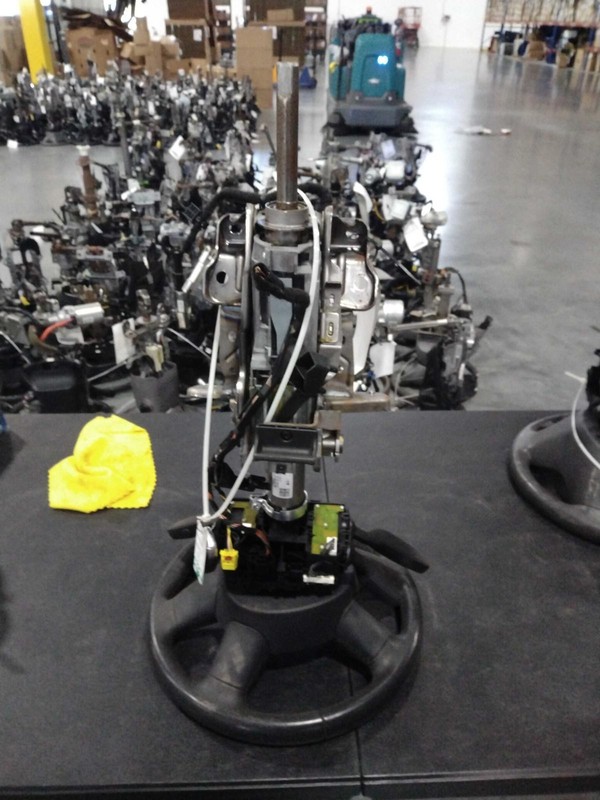 Used Steering Column fits: 2013 Audi A4 Floor Shift w/o dynamic steering multifu