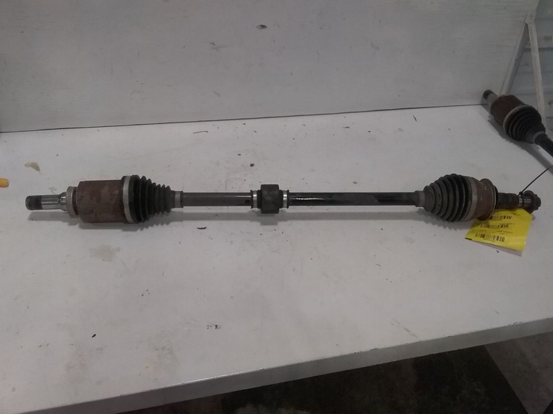 Passenger Right Axle Shaft Front FWD Fits 20-23 ENCORE GX 3403566