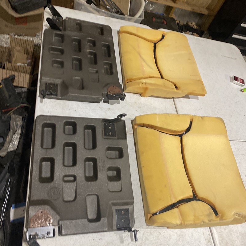 1995 - 99 MONTE CARLO rear Seat Back Frame Cushion 17903908 , 17903906 ,17921580