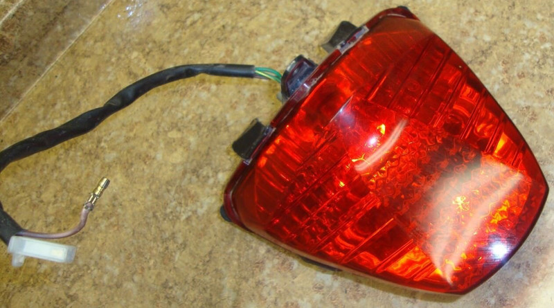 2012 Honda CBR250 CBR 250 R CBR250R Rear Back Tail Light Brake Taillight Lens 12