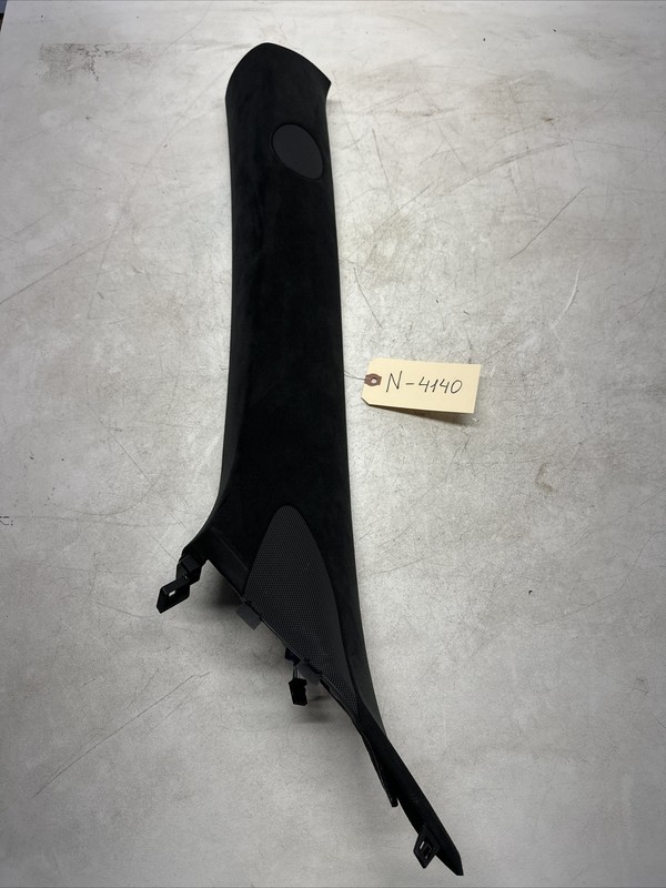 22-23 TESLA S Plaid A PILLAR Lh UPPER COVER TRIM 1565761-00-D 4140 U22