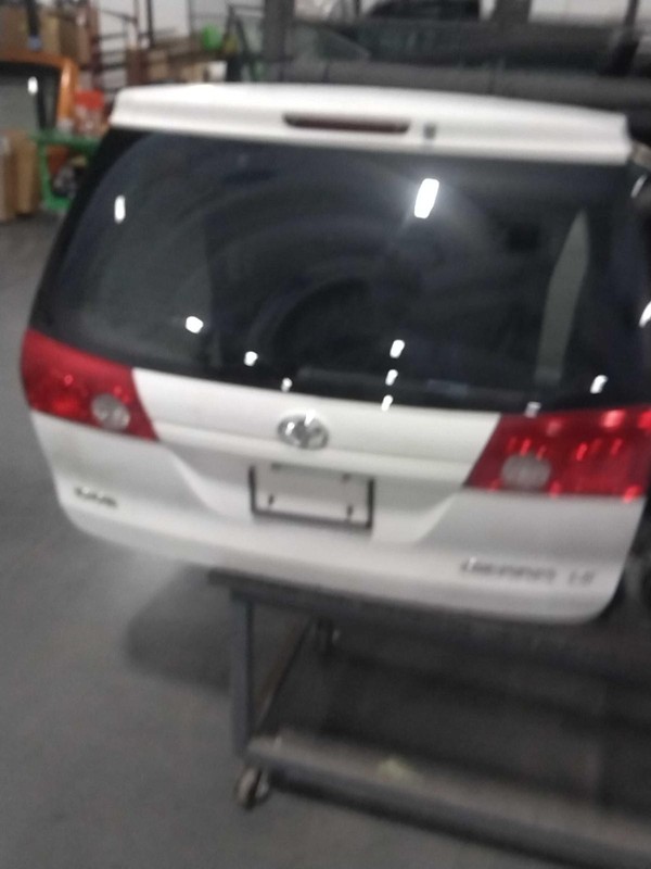 2008 Toyota Sienna White Trunk Lid OEM Used Faded Paint 4DR Van 25640