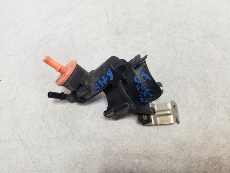 ✅ 97-05 OEM Porsche Carrera 911 996 986 Fuel Tank Breather Vent Valve